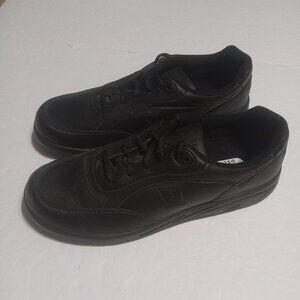 New Balance Men's 811 Walking Shoe 10.5 Black MW811BK